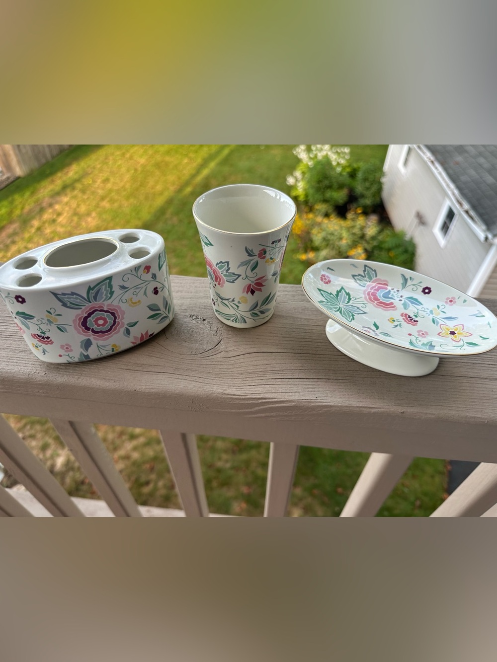 Vintage Judith Raises Otagiri Floral bathroom set